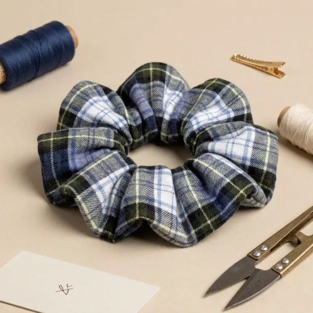 SCRUNCHIE CUADROS MARINOS